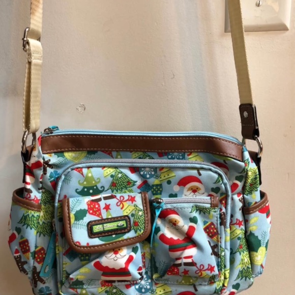 Lilly Bloom Christmas Pattern Crossbody Purse - Picture 2 of 4